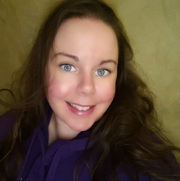 Meet your Posher, Tanya - Picture 1 of 1